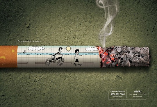 إعلان ضد التدخين : التدخين يقتل الطفولة !